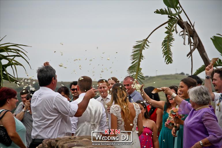 ballito-wedding-dj-durban-kzn-jarryd-sunkel-professional-wedding-and-events-dj (14)
