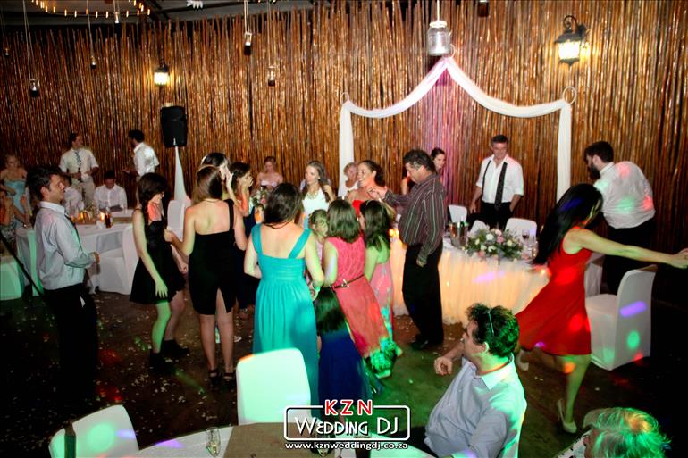 ballito-wedding-dj-durban-kzn-jarryd-sunkel-professional-wedding-and-events-dj (25)